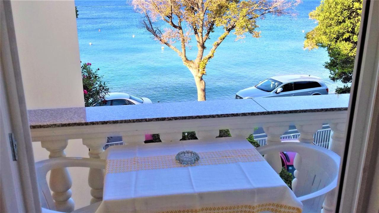 Branko Fabijanic Front Row By The Sea Apartment Selce Exterior photo